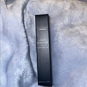 Aesthetica Liquid Liner 3.2 milliliter Black